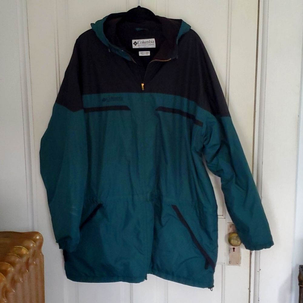Columbia Men's Teal and Black Jacket